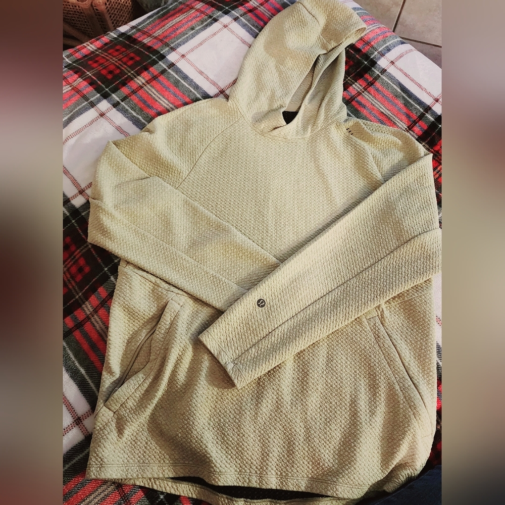 Lululemon At Ease Hoodie - Men's Small Tea Green Hooded Sweater
